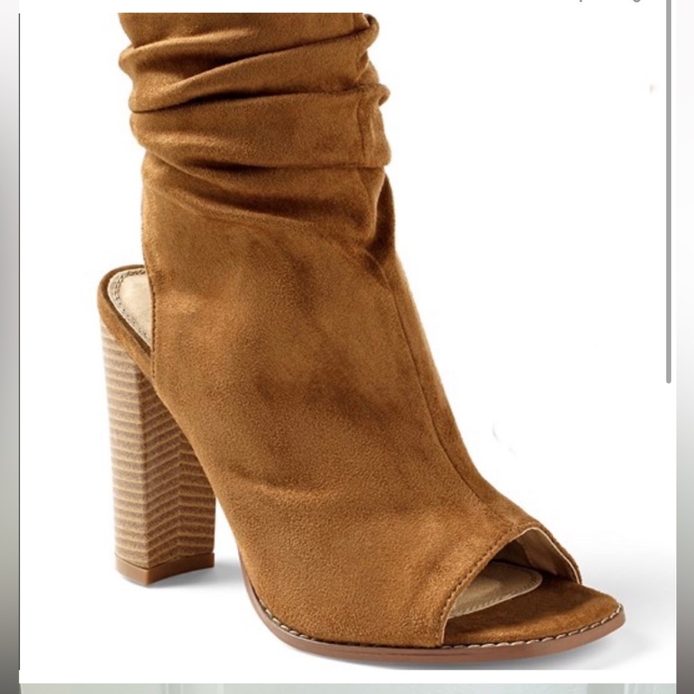 Brand new Suede open toe booties from Venus